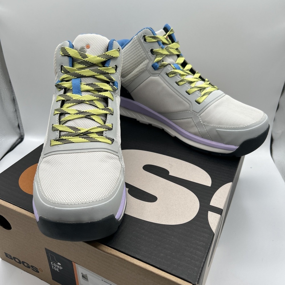NEW BOGS Women' Sandstone Mid Comp Toe, EH Rating, Slip Resistant,SZ: 10 M,(NIB)